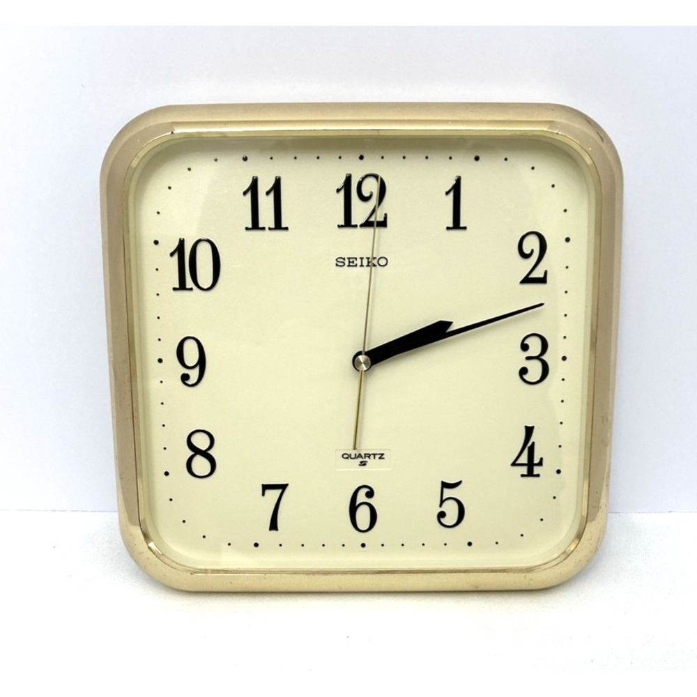 Vintage Seiko Quartz Wall Clock Gold Tone Frame QAF057G 10" Square